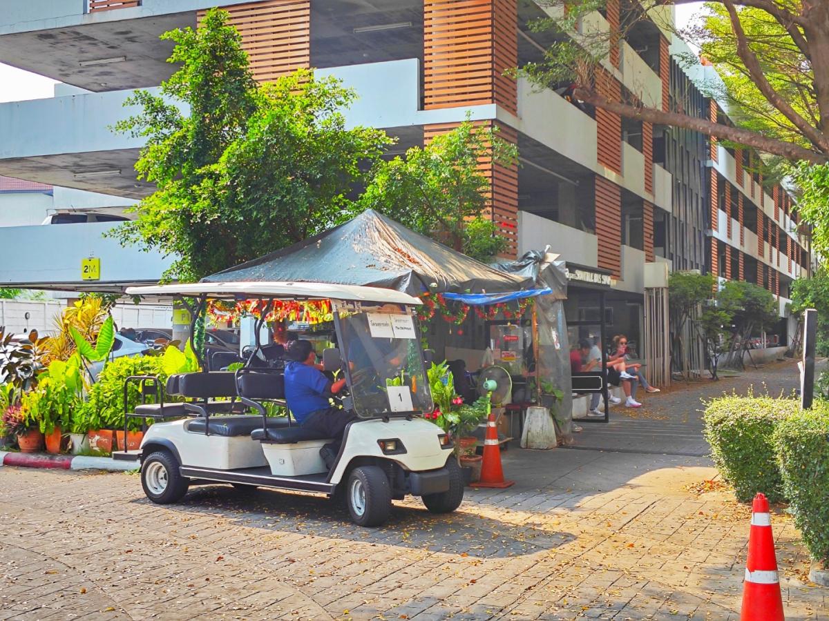  เอ สเปซ สุขุมวิท 77 ใกล้รถไฟฟ้าสายสีเหลือง ห้องสวย ฟังก์ชั่นเก๋  ร่มรื่น ที่จอดรถกว้างขวาง